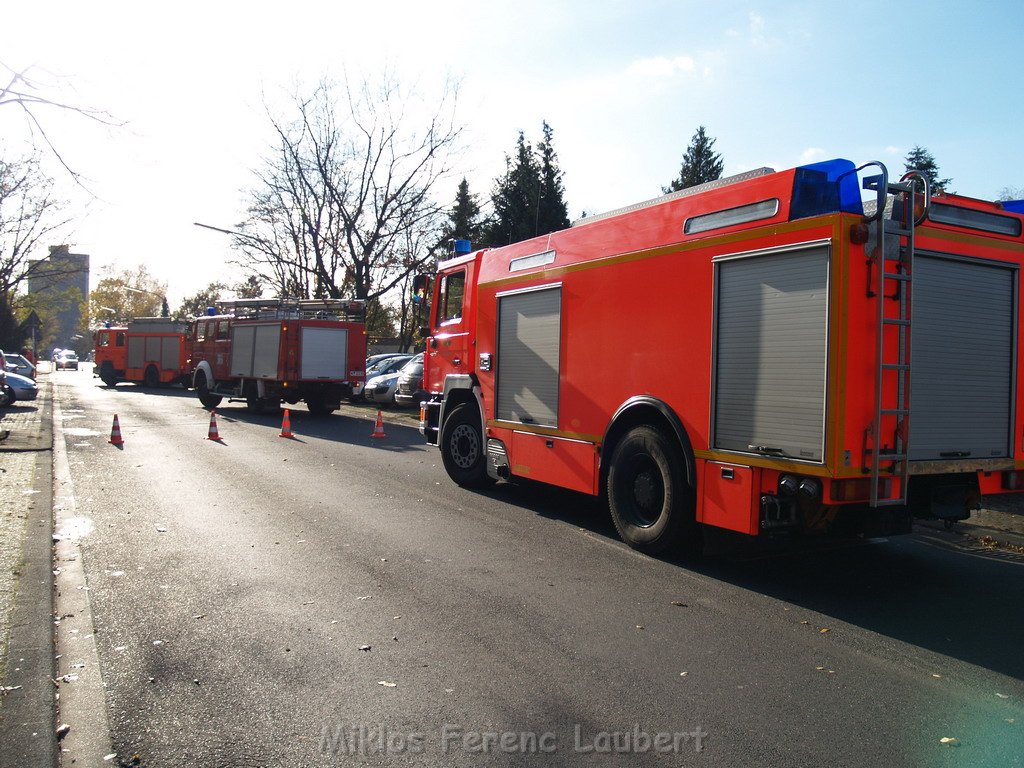 Waschmaschinenbrand Keller Koeln Brueck Andreas Hermes Str    P36.JPG